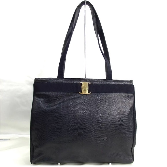 ‼️SALE ‼️ Salvatore Ferragamo Vera Large Shoulder Bag - Picture 1 of 11